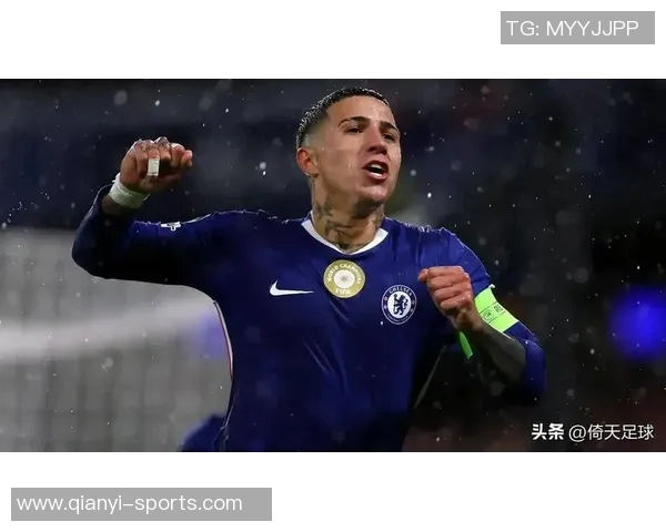 切尔西备战阿贾克斯恩佐积极参与最后训练环节 切尔西备战阿贾克斯恩佐积极参与最后训练环节