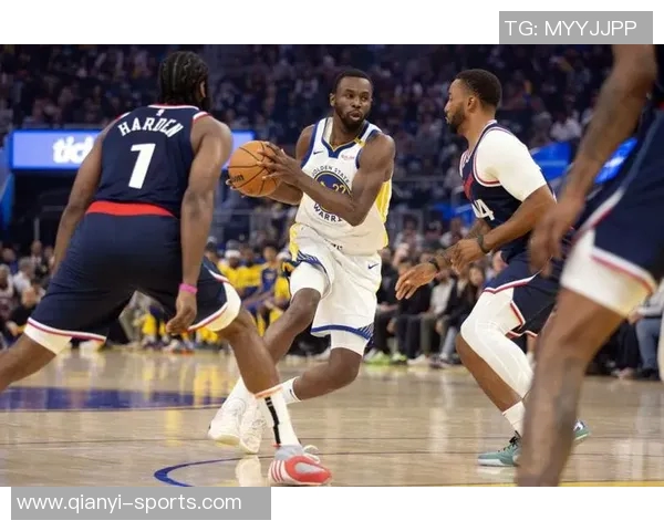 维金斯状态低迷半场仅得8分6篮板正负值惨淡15球队陷入困境