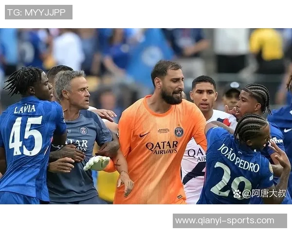 世俱杯决赛恩里克锁喉事件引发热议但至今未受处罚