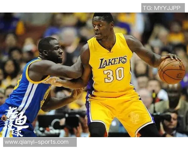 芬奇强调海兰德应展现真实自我他的挡拆与组织能力值得重视