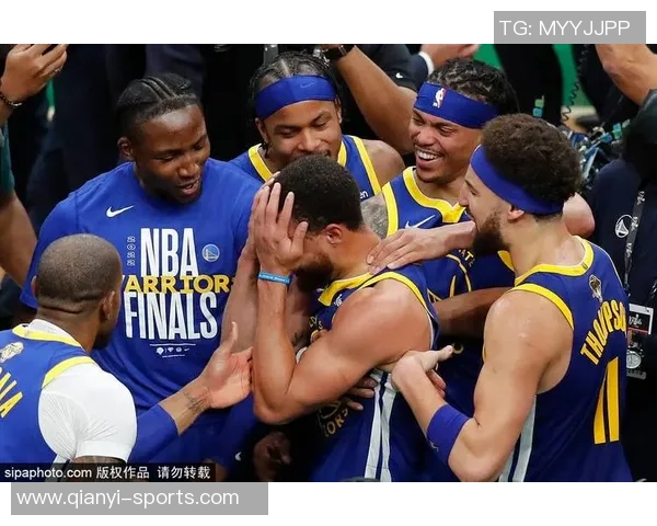 梅尔顿谈勇士进攻风格强调随机性与其他球队的剧本式进攻差异 梅尔顿谈勇士进攻风格强调随机性与其他球队的剧本式进攻差异