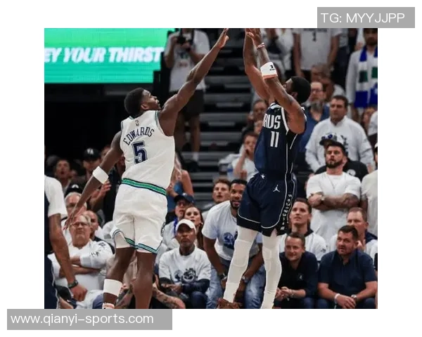 基德谈克里斯蒂状态良好并指出外线防守失误导致对手轻松得分 基德谈克里斯蒂状态良好并指出外线防守失误导致对手轻松得分